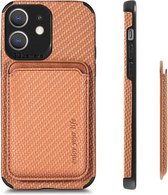 Coverzs telefoonhoesje geschikt voor Apple iPhone 12 / 12 Pro Magneet gevlochten hoesje met pasjeshouder - bruin
