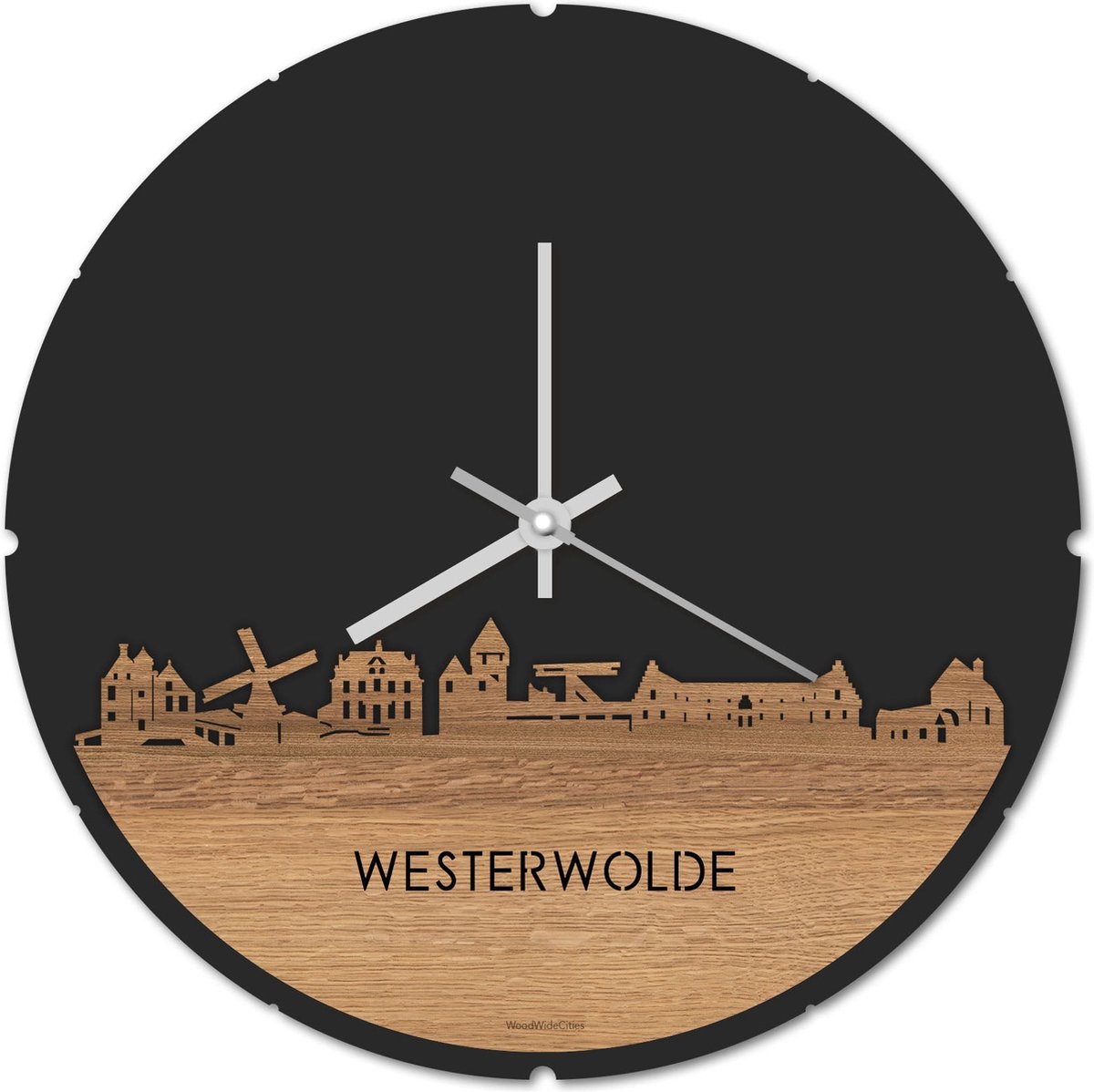 Skyline Klok Rond Westerwolde Eikenhout - Ø 44 cm - Stil uurwerk - Wanddecoratie - Meer steden beschikbaar - Woonkamer idee - Woondecoratie - City Art - Steden kunst - Cadeau voor hem - Cadeau voor haar - Jubileum - Trouwerij - Housewarming -