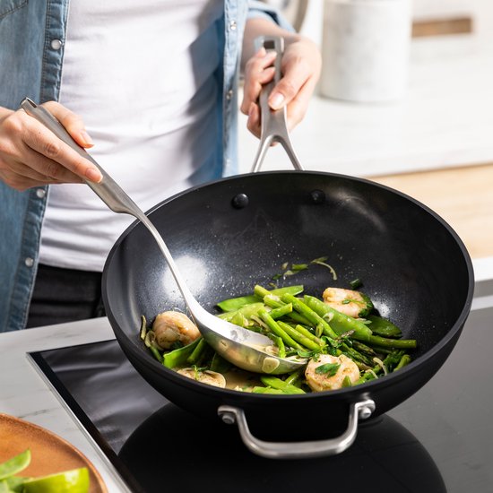 Wok en aluminium trempé Forged KitchenAid 30 cm