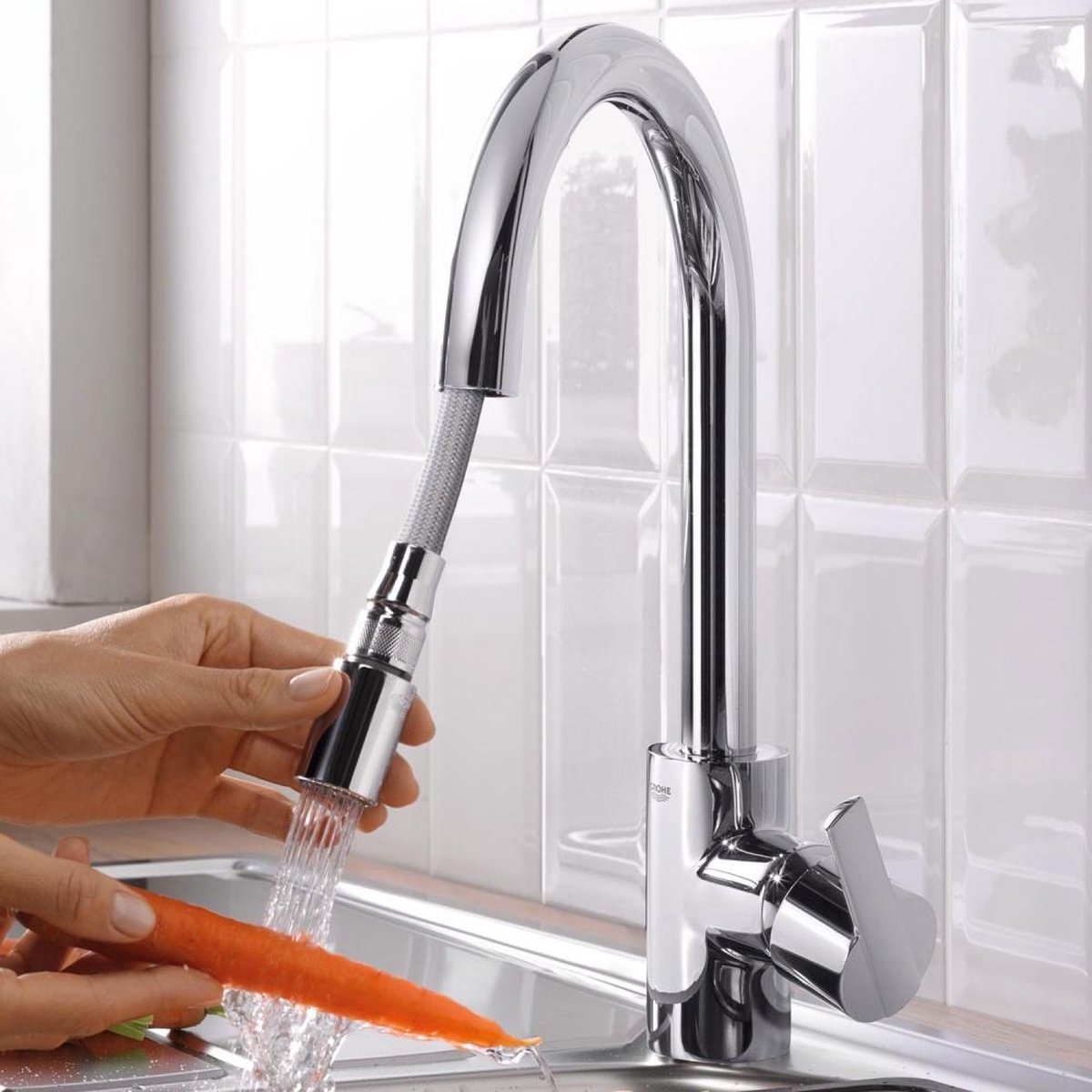 Grohe Minta Touch mitigeur cuisine 31360001 électronique, chromé, bec en L  pivotant