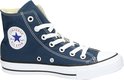 Donkerblauwe Converse All Star hoge sneakers met witte veters en zool.