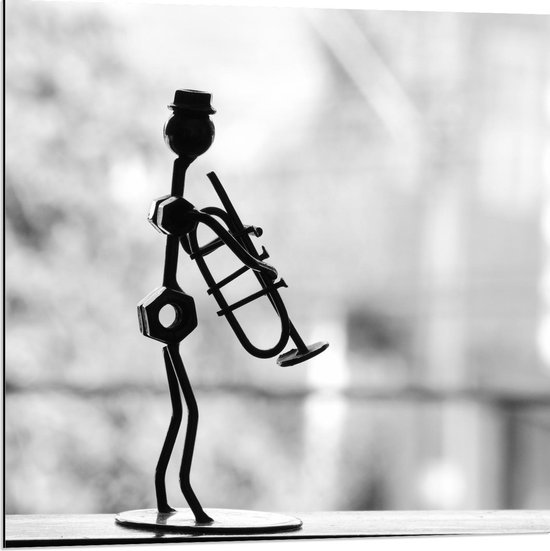 Dibond - Silhouet van Trompet Poppetje Zwart - Wit - 80x80cm Foto op Aluminium (Met Ophangsysteem)