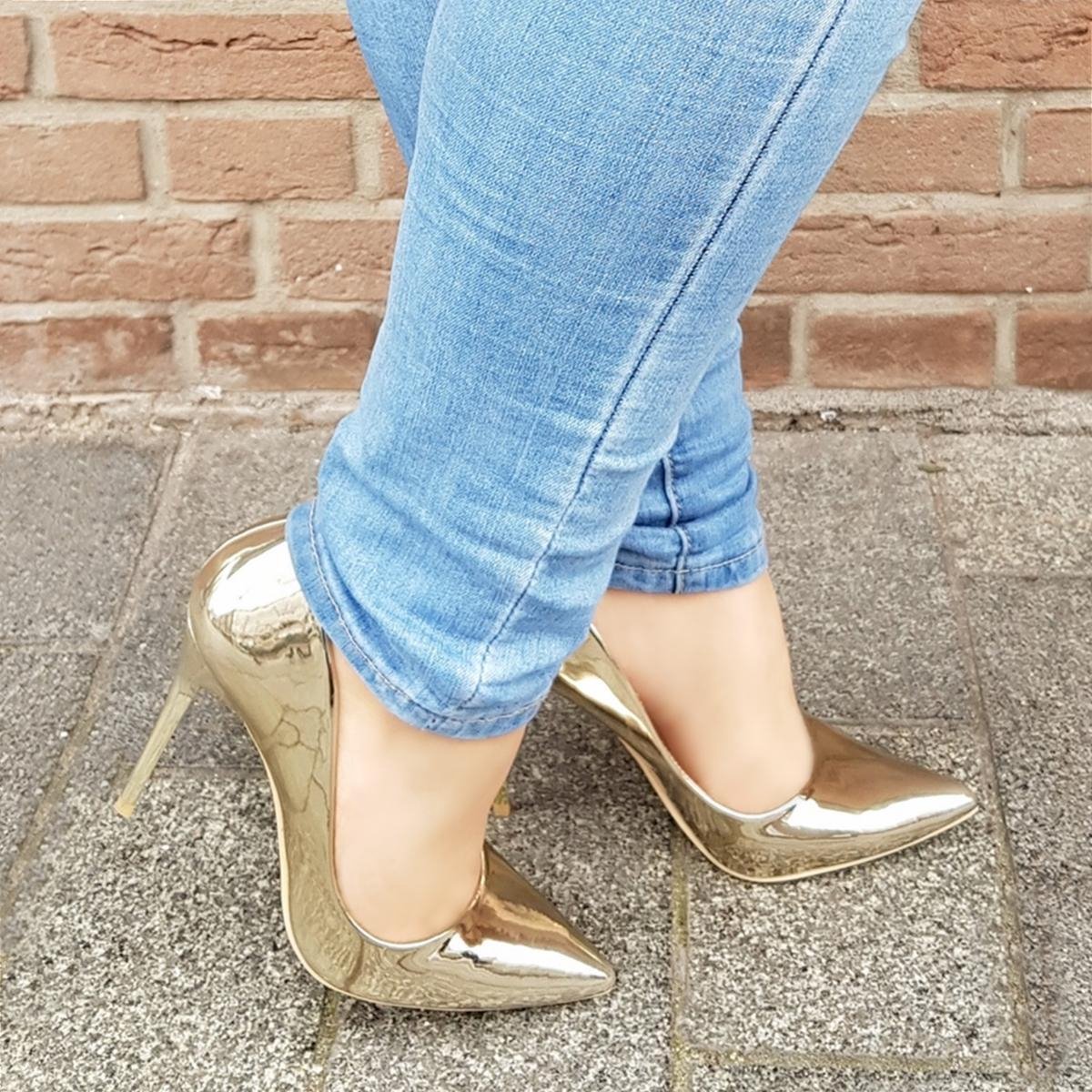 Gouden pumps met hoge hak Metallic pumps goud hoge hakken bol