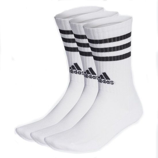 Drie witte sokken met zwarte strepen en adidas logo.