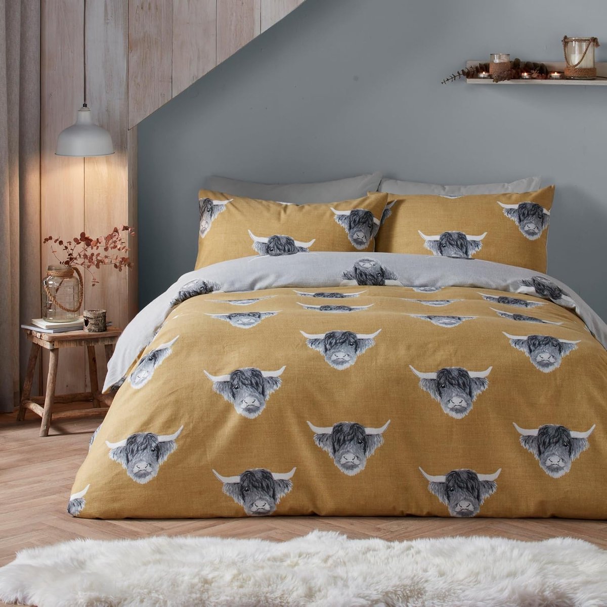 - Okergele Highland Cow dekbedovertrek - Tweepersoons beddengoed (200 x 200 cm) - omkeerbaar ontwerp (oker en grijs) - Boerderijbeddengoed in mosterdgeel - Highland Cow Gifts