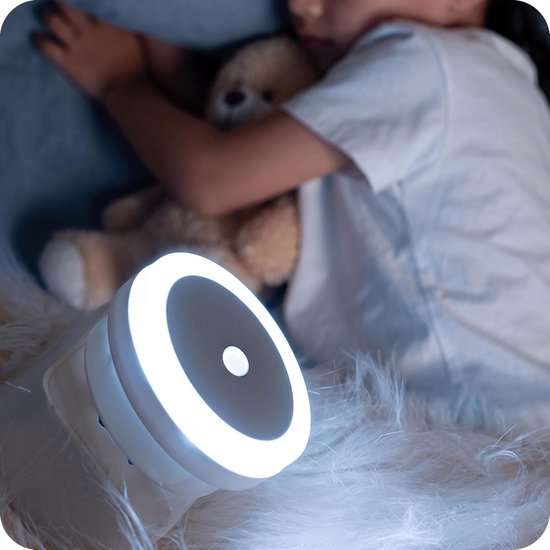 LED Nachtlampje voor Stopcontact - 2 Stuks - Wit Licht - Zachte Verlichting - Plug-in Nachtlamp - Voor Slaapkamer, Hal, Badkamer en Kinderkamer - 6,4 x 5,8 cm van Longziming — afbeelding 2