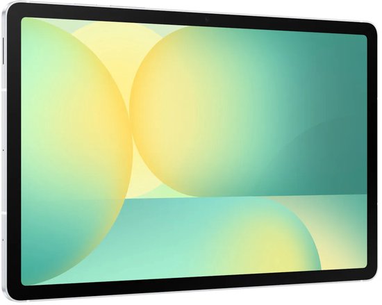 Zilverkleurige Samsung Galaxy Tab S10 FE tablet, schuin vooraanzicht, getoond met kleurrijk abstract scherm.