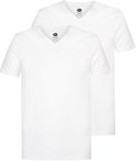 Twee witte T-shirts met V-hals van Petrol Industries.
