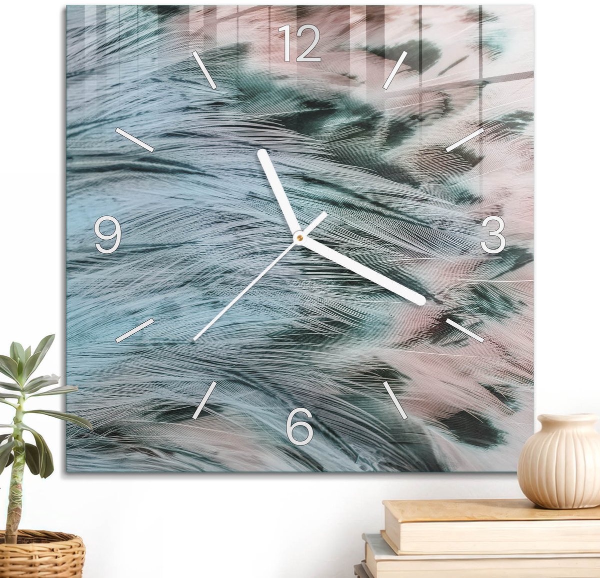 ArtPrintCave Blauw Glazen Klok - 30x30 cm - Wandklok Vierkant - Pastelkleurige Veren Wandklok Keuken - Texturen Unieke Klok - Witte Klokwijzers