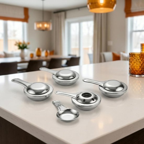 Set van 4 RVS Fondue Branders voor Camping en Picknick met Deksel en Brandstofcontainers — afbeelding 4