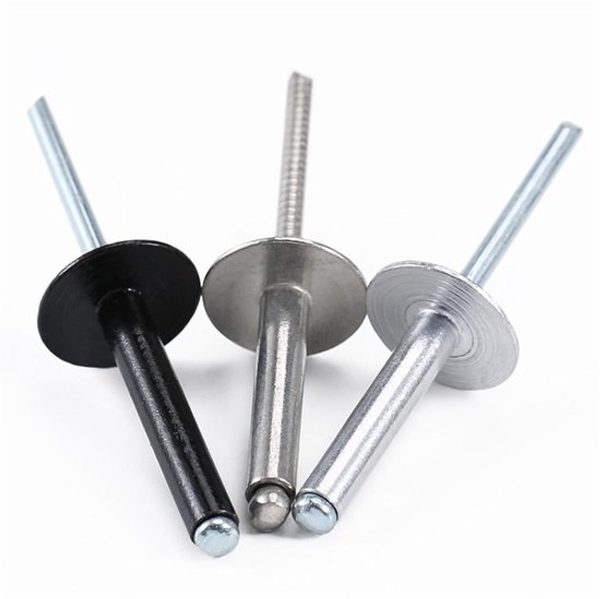 Blindklinknagels met grote flens - Popnagels voor trekdecoratie - Bevestigingsmateriaal voor klussen - Aluminium en roestvrij staal - M3, M4 en M5 - Zwart en wit
