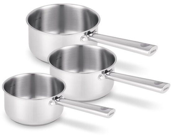 Drie RVS steelpannen in maten Ø 16, 18, 20 cm. Met het 'PFAS-vrij' logo.