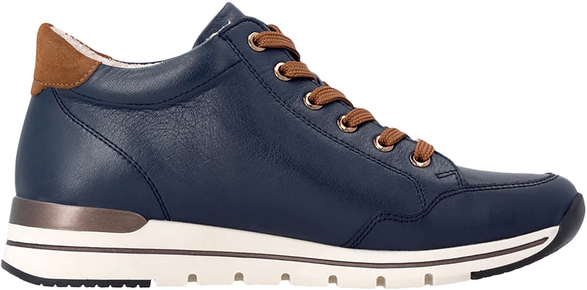 Baskets en cuir