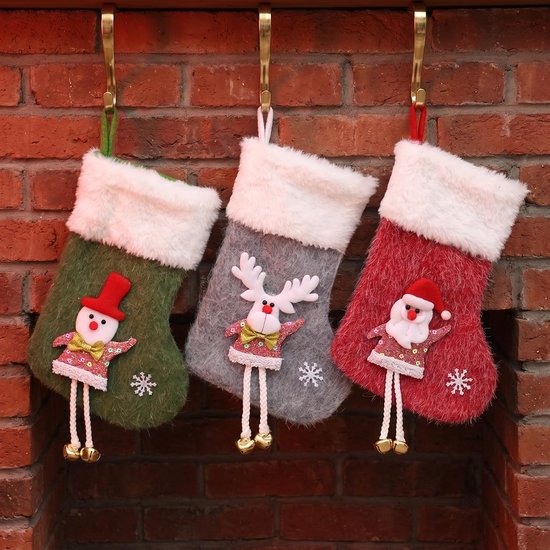 3 Stuks Delige Kerstkousen voor Open Haard met Santa Sneeuwpop Rendier Decoratieve Hangers voor Binnen Geschikt voor Feestelijke Bijeenkomsten Kantoor Gezinsvieringen — afbeelding 4