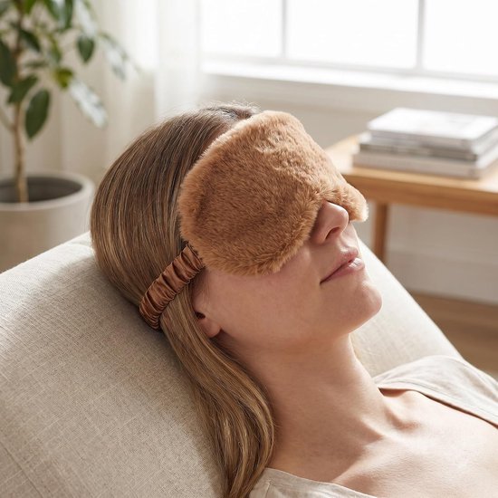 12 Stuks Pluche Slaapmaskers voor Meisjes Zacht Kort Pluche Blinddoek met Volledige Lichtblokkering Comfortabele Cartoon Oogmaskers voor Reizen Middagdutjes Nachtelijk Gebruik — afbeelding 3