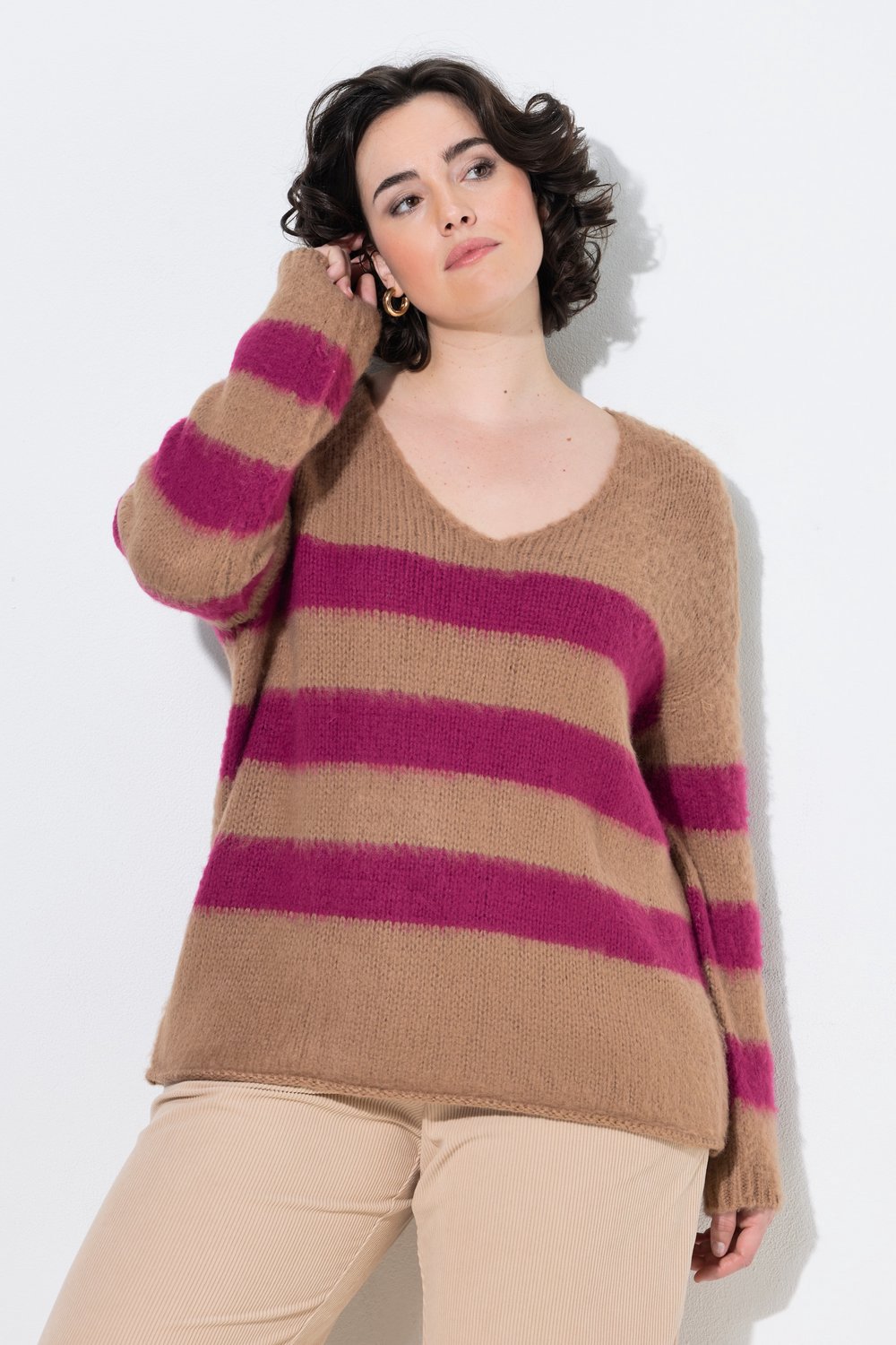 Ulla Popken - Dames - Pullover blokstrepen V-halslijn lange mouwen - Lichtbruin - Maat 54+