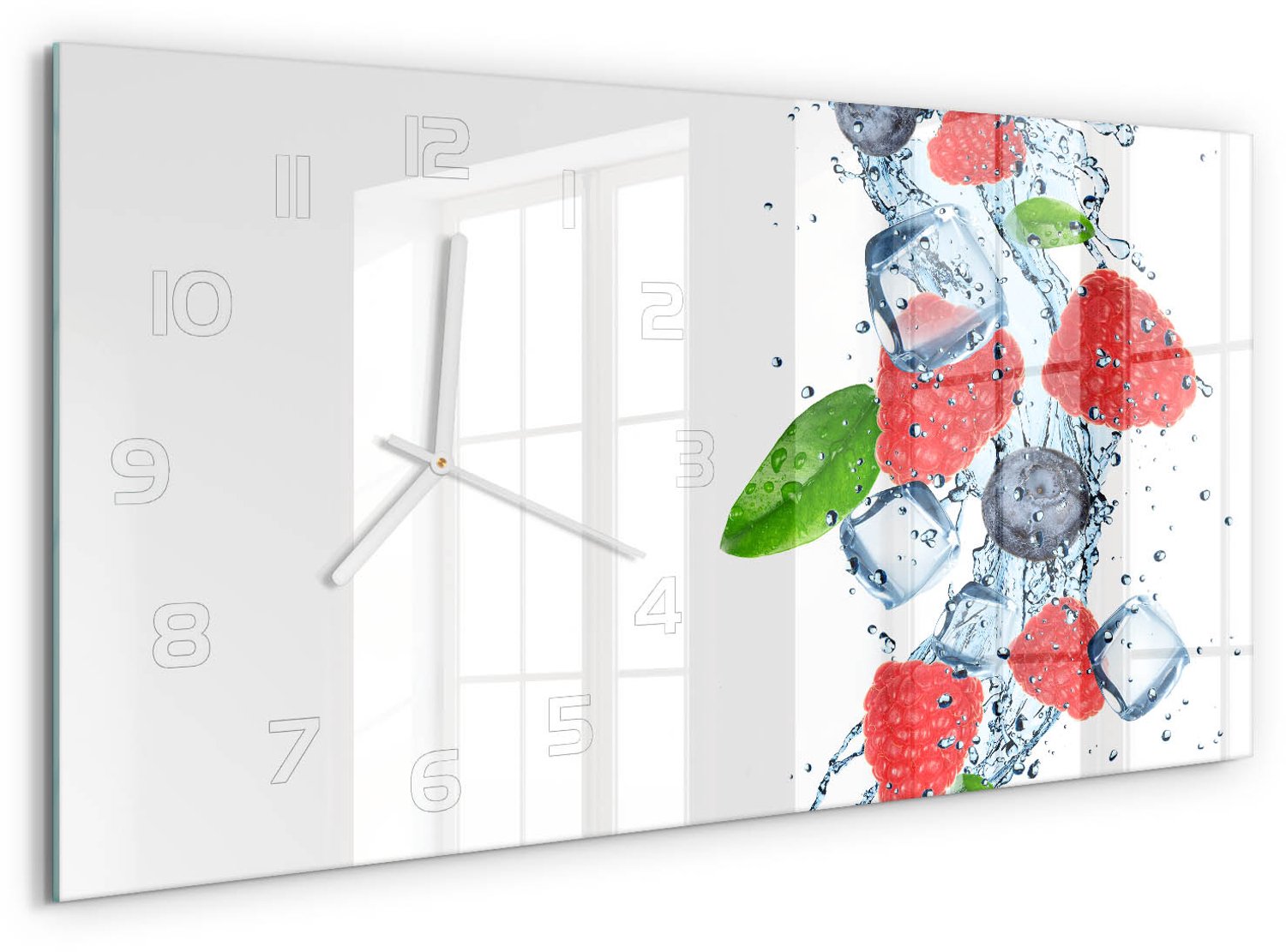 TULUP Wandklok - Bosvruchten met ijs Glazen Klok Met Print - 60x30 cm - Rood Wandklok Glas Met Motief - Witte handen - Rechthoekige Klok - Wandklok Glas Decoratie - Gekleurde Glazen Klok