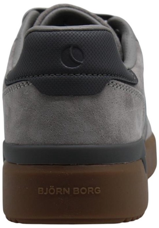Achterkant grijze suède sneaker met bruine zool en 'BJÖRN BORG' opdruk.