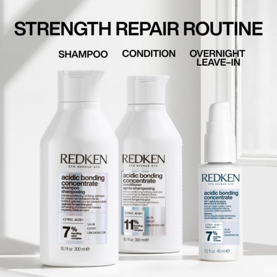 Routine de renforcement Redken : Shampooing, Après-shampooing et Soin sans rinçage.