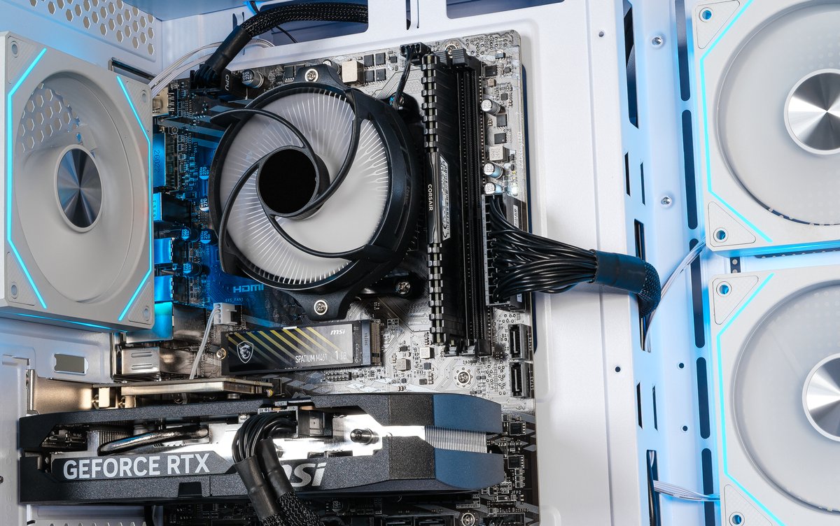 Scan 3XS Systems Vista – RTX 5060 8GB – Ryzen 5 5500 – Corsair DDR4 16GB – 512GB SSD – 550w PSU - 1080p High – 1440p Entry Gaming — cadeau in Elektronica - foto 8