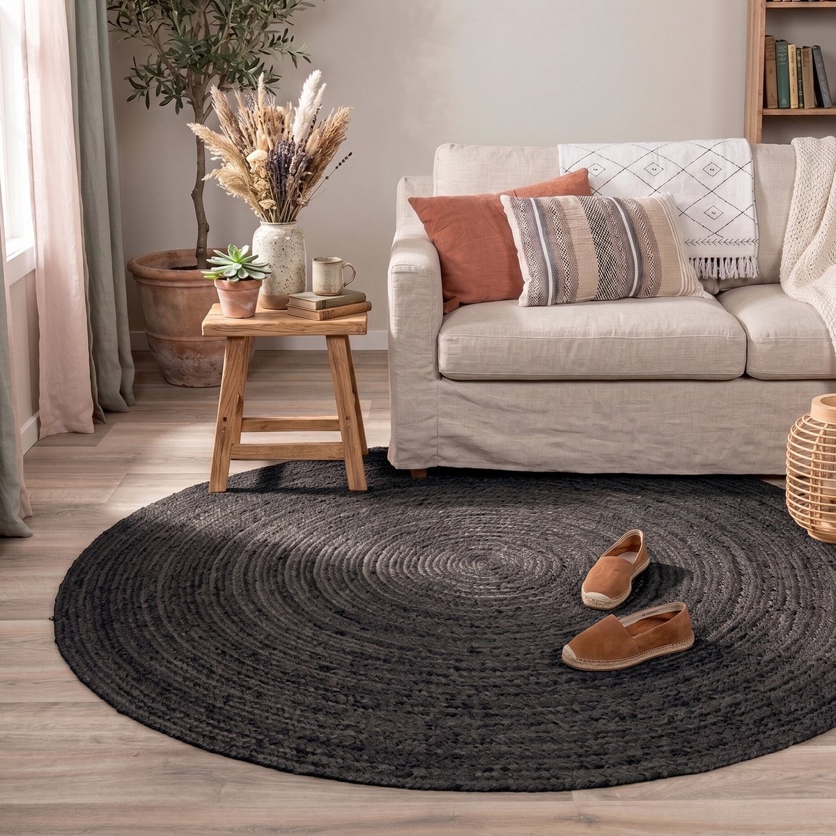 NATURL. Jute vloerkleed Fair - Rond Zwart | 100% natuurlijk - Ø 175cm