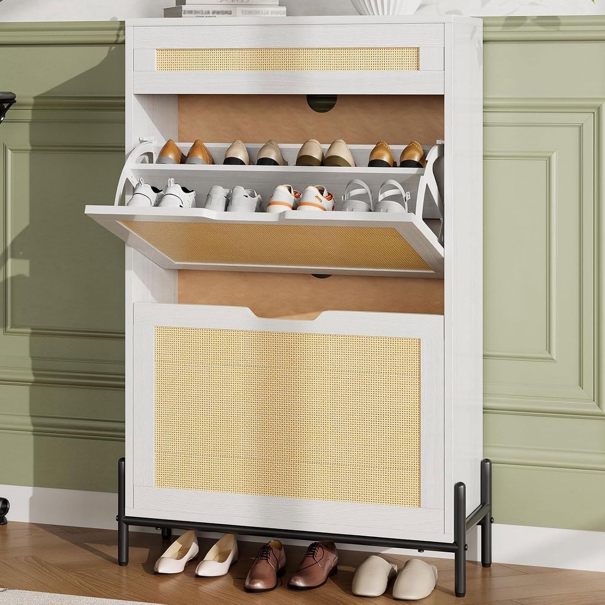 Rotan schoenenkast – 2 neerklapbare lades- verstelbare planken – Smalle opbergruimte voor hal/gang/kleine kamer – Moderne landelijke stijl – Neerklapbare deuren – wit