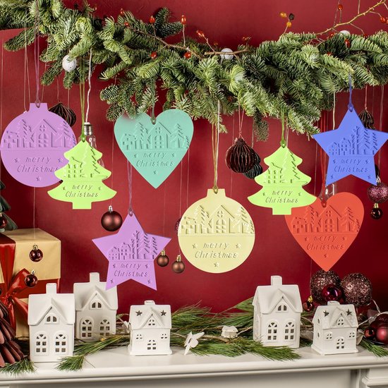 Mallen voor kerst, 4-delige set gipsvormen met boom-, ster- en hartmotieven — afbeelding 4