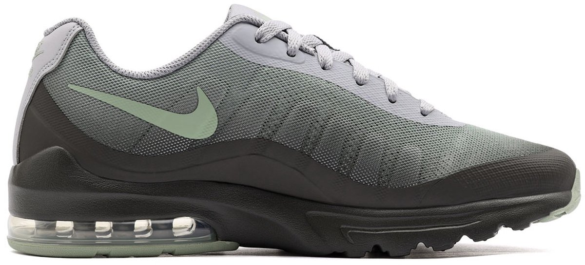 NIKE AIR MAX INVIGOR 749680-008 44 5 Veelkleurig