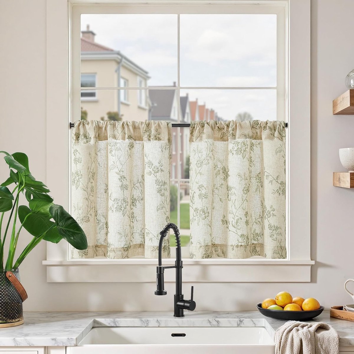 Linnenvitrage 65 B x 60 H (cm) bloemen keukengordijnen kort bedrukt landhuisstijl bistrogordijn halftransparante gordijnen raamgordijnen voor lente keuken set van 2 groen op wit