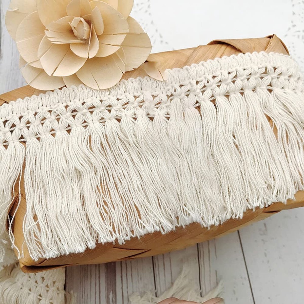 Dailygoods- Kantlint 3 Meter - Beige Katoenen Kwastband - Franjesbezet - Naaibenodigdheden - DIY Kostuums - Kleding Decor - Franjeband