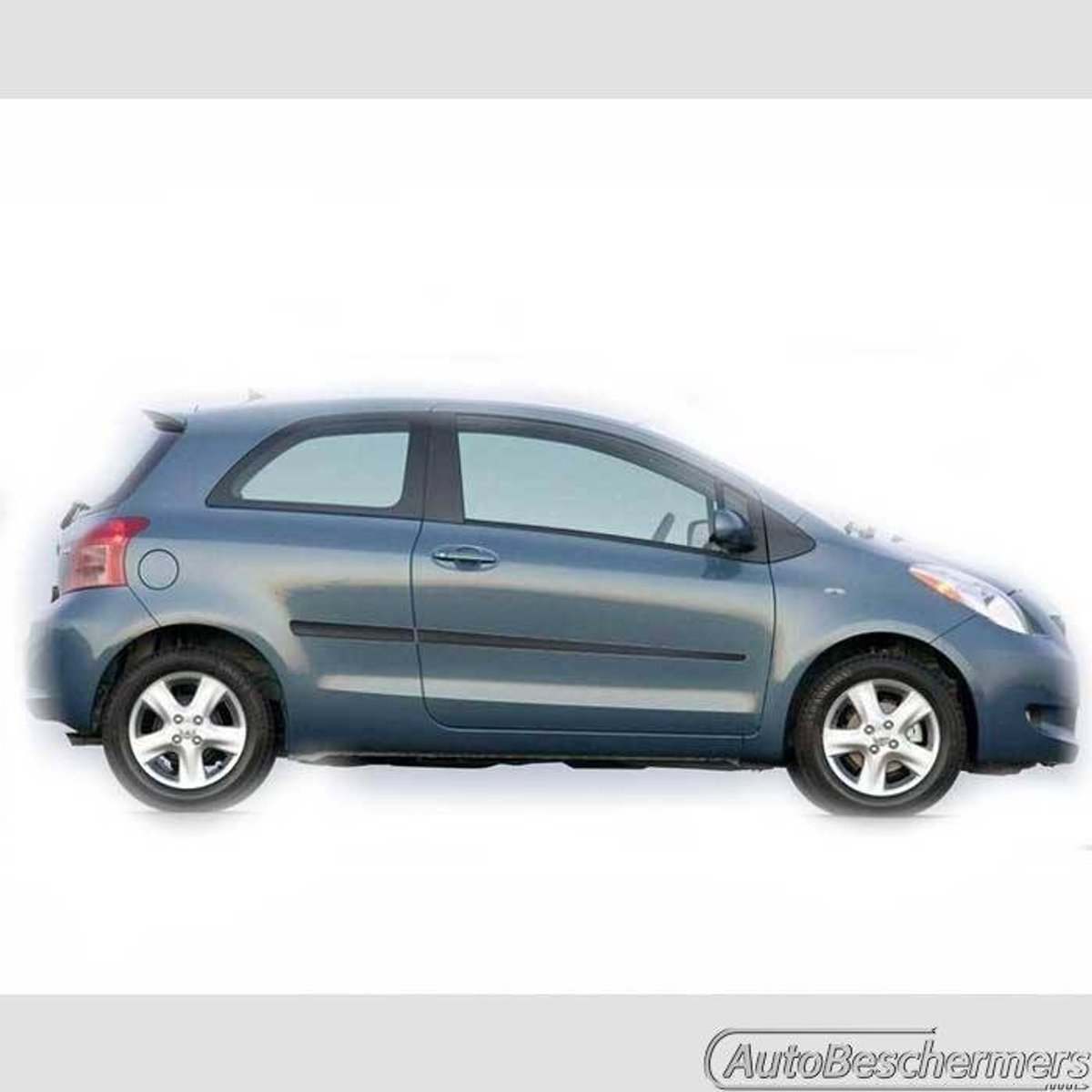 Stootlijsten set zwart voor Toyota Yaris 3-deurs 01.2006-08.2011. De stootstrips zijn zelfklevend. Set a 4 stuks (#0013)