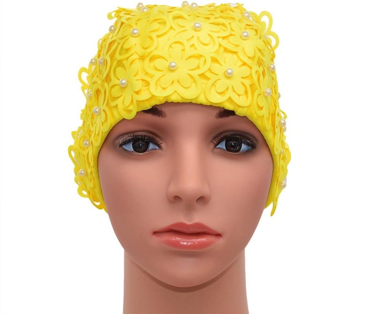 Handgemaakte Hollow Floral Parels Vrouwen Zwemcap - Geel, Ideaal voor Zwemmen, Strand en Zomeractiviteiten