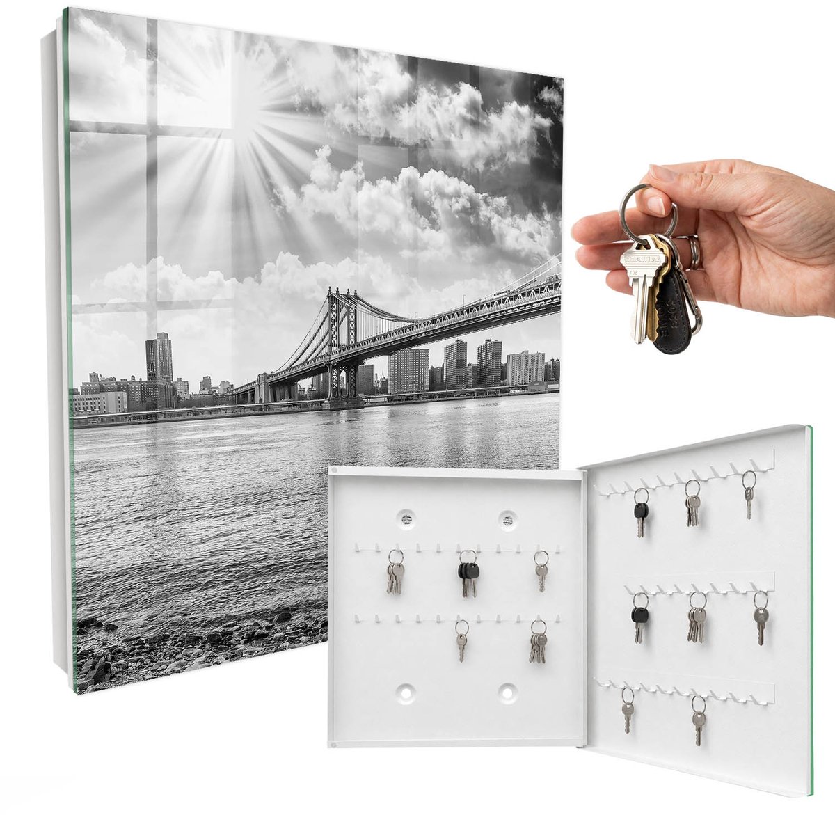 WallMuralia - Sleutelkast - 30x30x5 cm - met 50 haken - De Stad En De Brug Sleutelkastje Voor Binnen - Zwart-Wit Sleutelbox - Rechtsopenend - Wit interieur