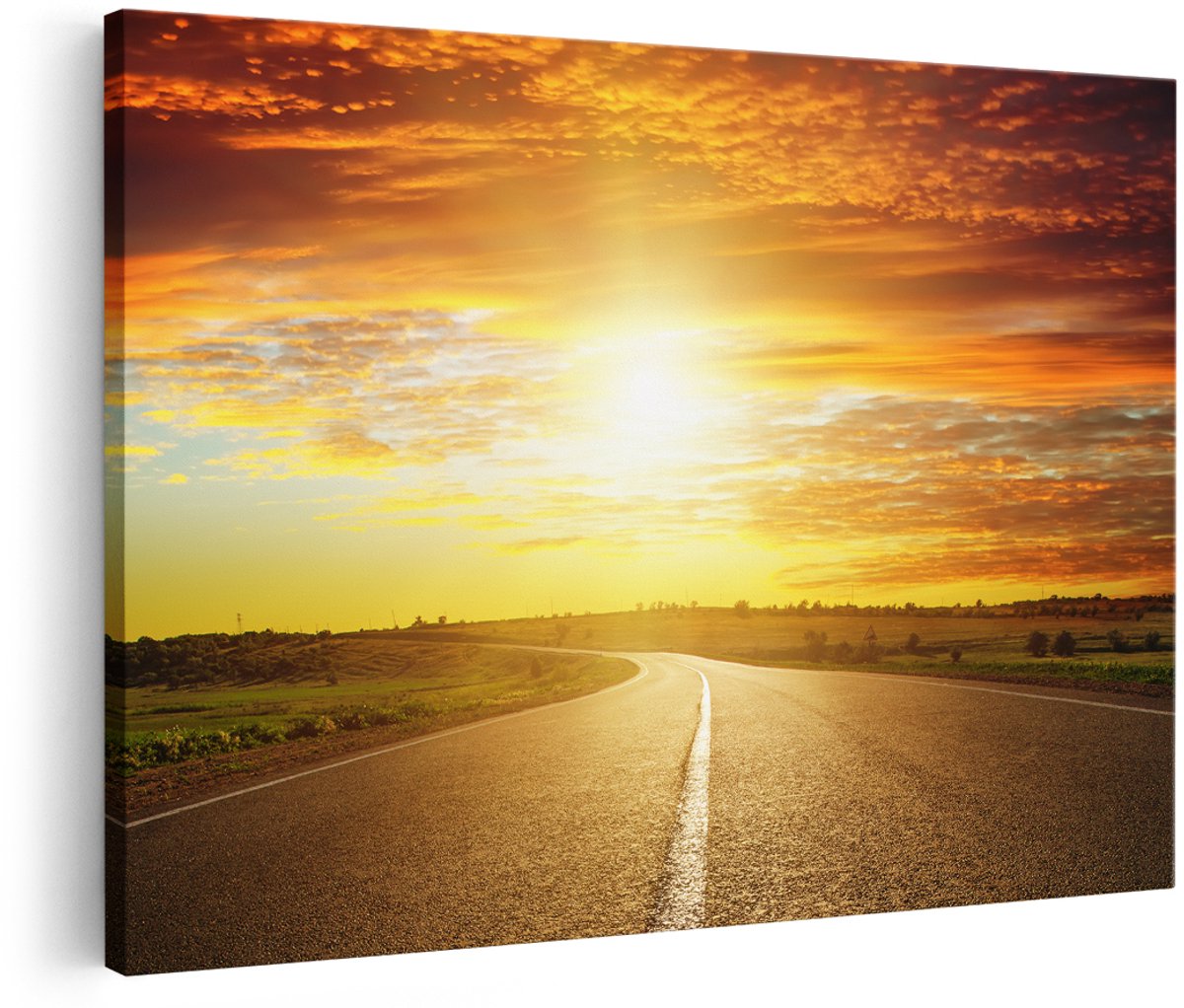 Artaza Canvas Schilderij Zonsondergang Over De Weg Met Een Rode Lucht - 180x120 cm - Groot - Foto Op Canvas - Wanddecoratie Woonkamer
