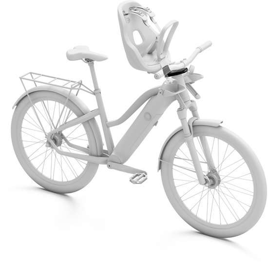 Witte elektrische fiets met kinderzitje vooraan en bagagedrager achteraan.