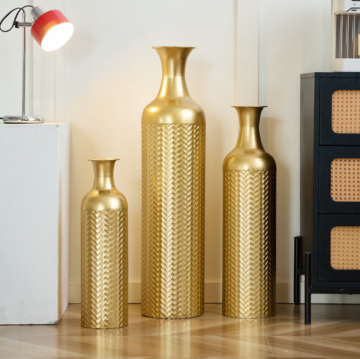 REDOM - Bodenvase 3er Set - Gepräge Strukturmuster - Schlanke Form mit schmaler Öffnung - Metall - Wohnzimmer, Flur, Büro - Goud - 50,01 / 66 / 83,01 cm