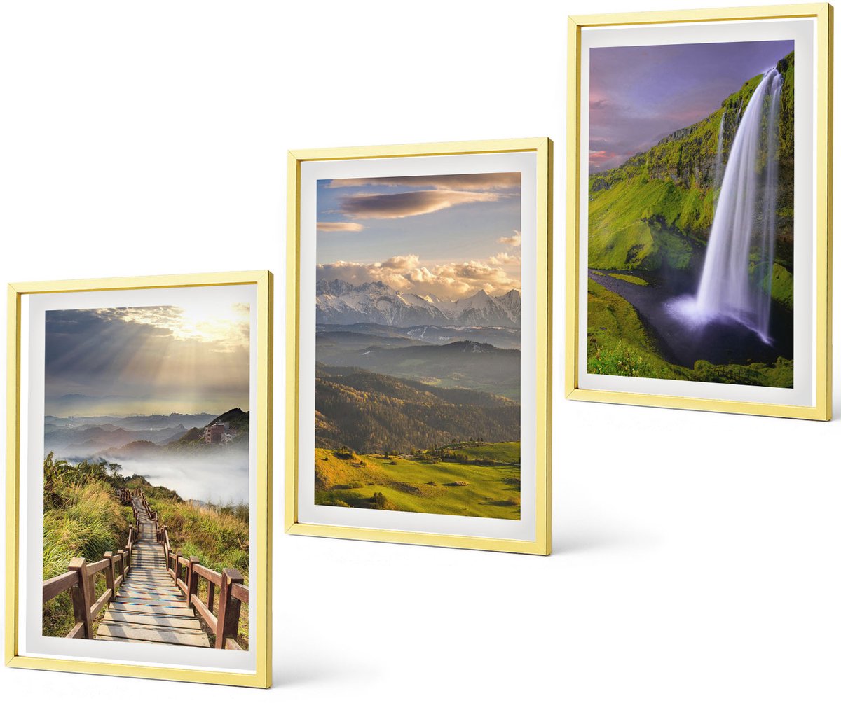 Coloray 3-Delige Schilderij Set - Sfeervolle Straatjes Met Koffie En Zonnebloemen - 40 x 40 cm En 40 x 60 cm - Wanddecoratie - Woonkamer Decoratie - Stijlvolle Muurdecoratie