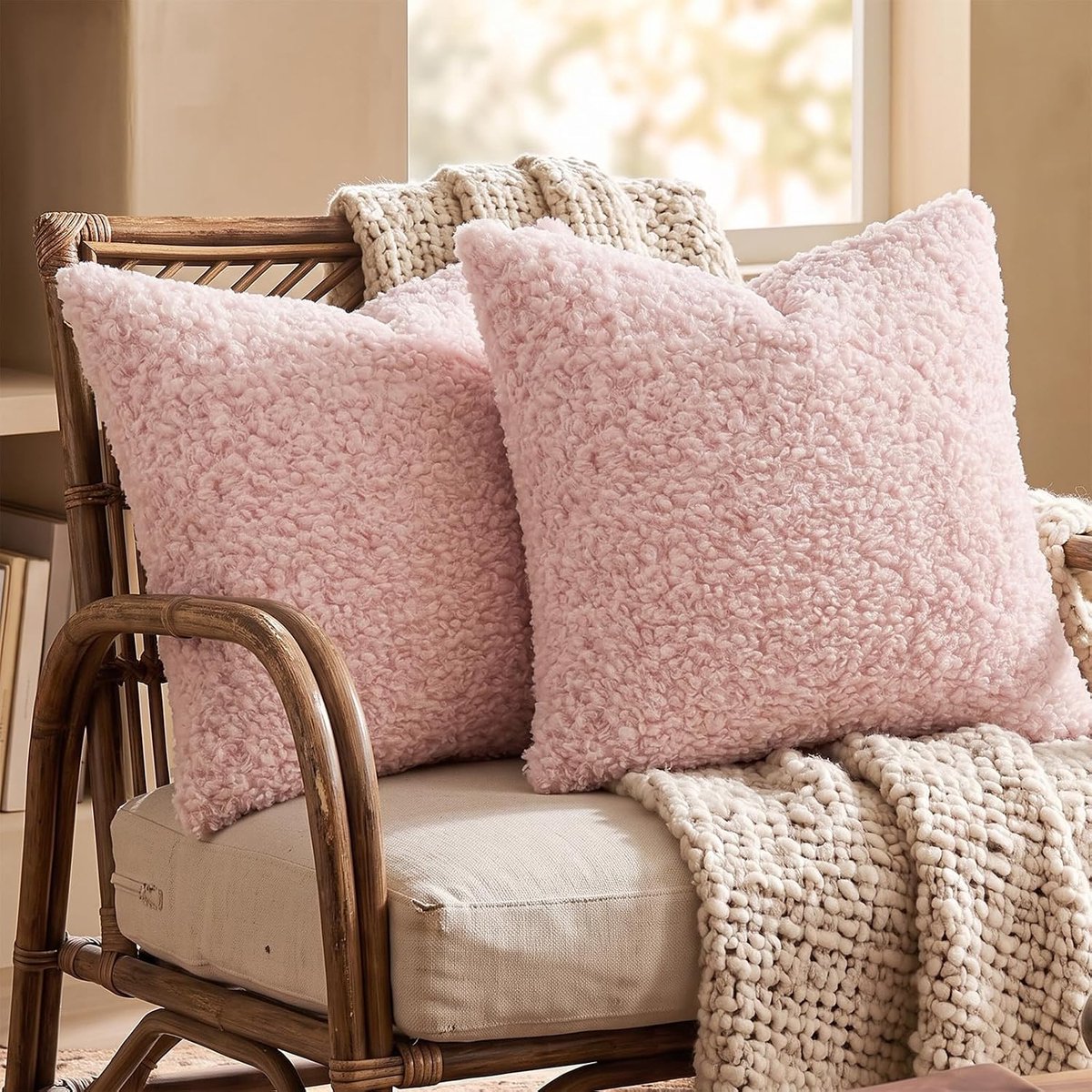 Kussenslopen 50 x 50 cm - set van 2 Sherpa Bouclé - zacht en knuffelbaar - perfecte decoratie voor je woonkamer - ShopVlot