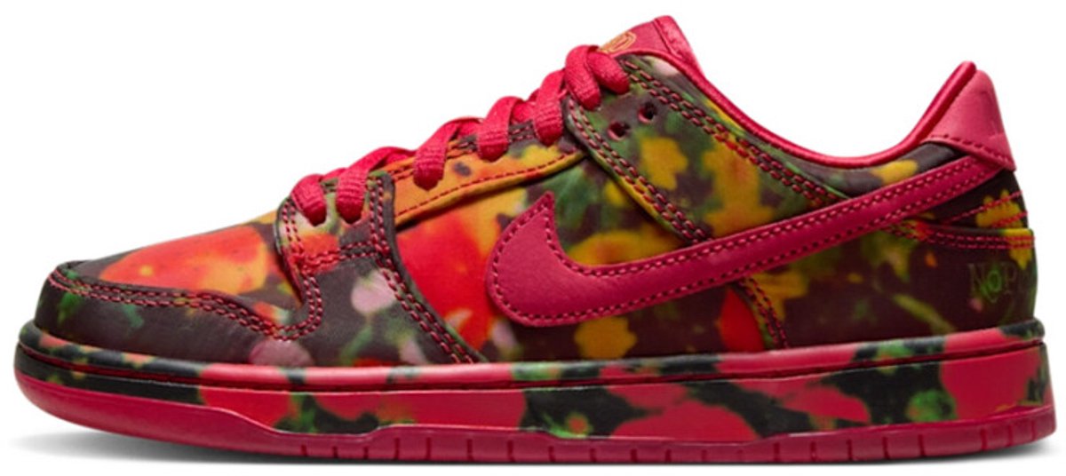 Nike SB Dunk Low Pro QS - FZ1236 600 - Maat 33.5 - doos zonder deksel