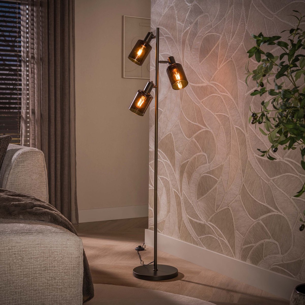 PS-Collection Vloerlamp Sienna Bruin Glas 3-lichts - Sepiora - vloerlampen woonkamer, staanlamp, vloerlamp zwart, vloerlamp industrieel, vloer lamp, staande lampen woonkamer, staande lampen, staande lamp industrieel