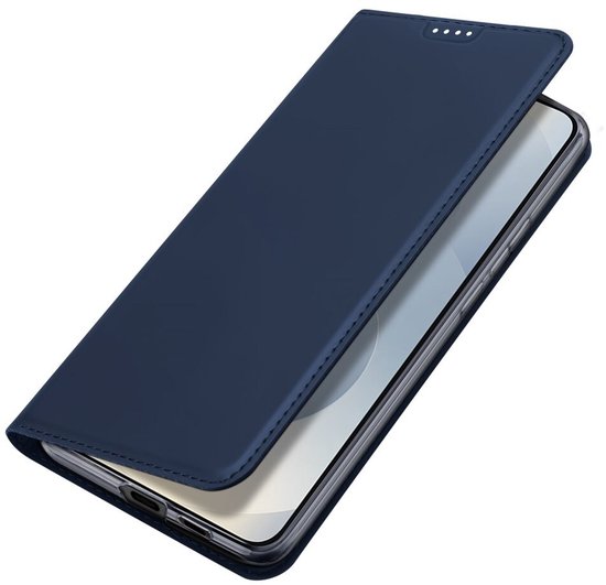 Blauw book case hoesje met stiksels en drie kleine gaatjes aan de bovenkant.