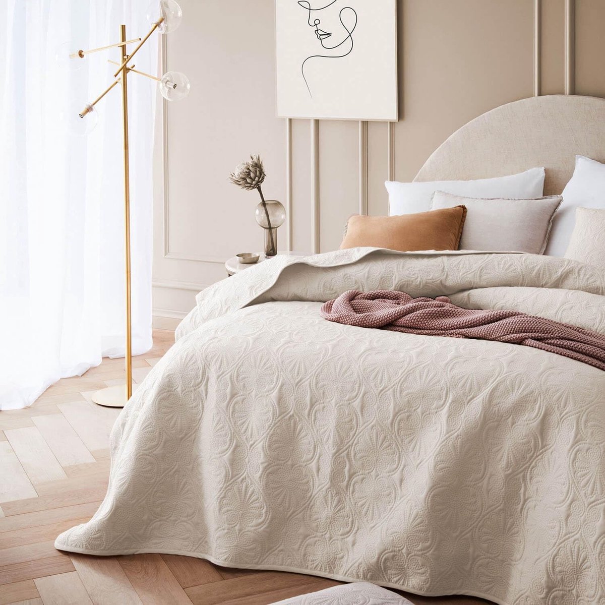 Bedsprei Leila 170 x 210 cm - Crème Kleur - Elegant Quilted Design - Ideaal voor Bed en Sofa - SnelShoppen