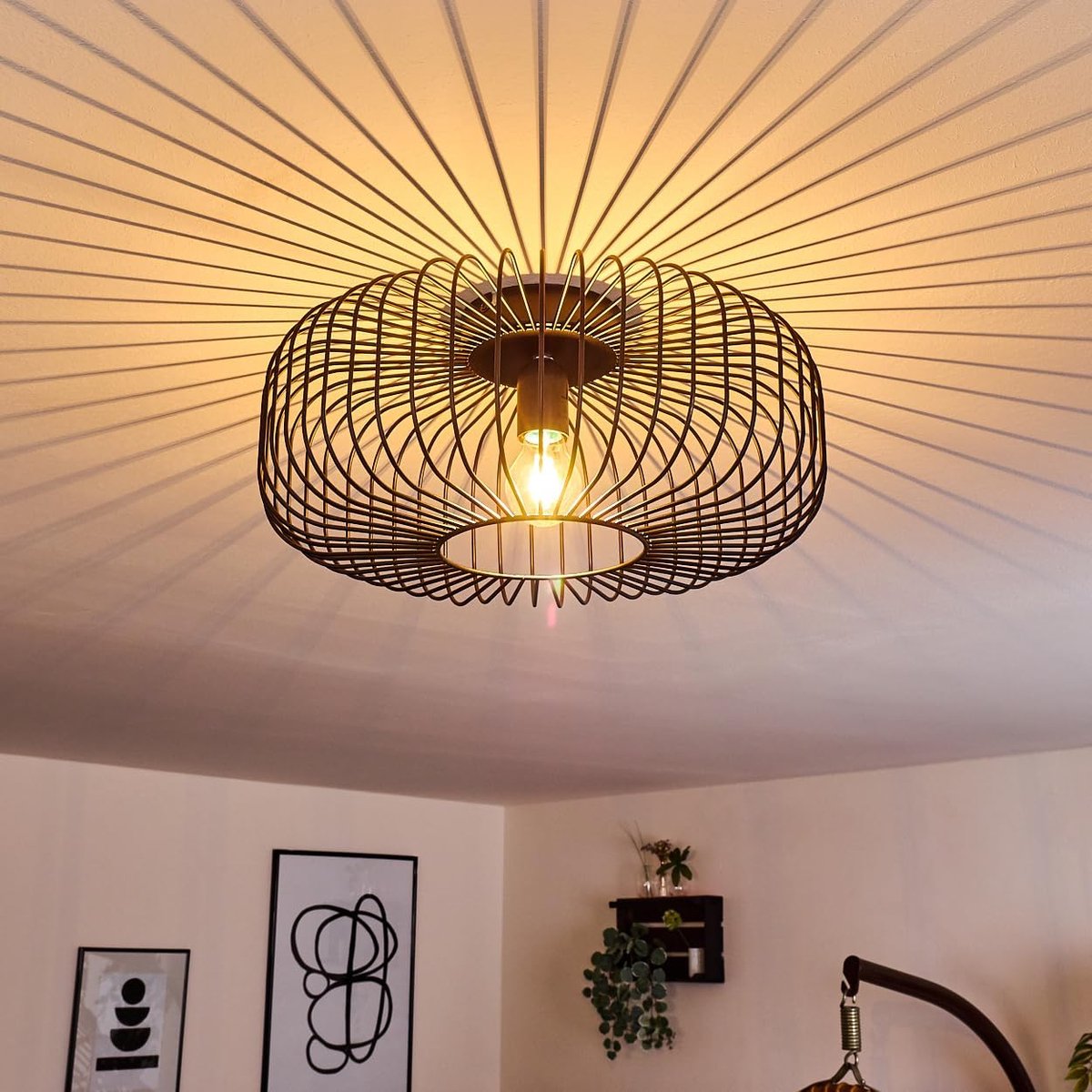 Plafondlamp Wemude, ronde metalen plafondlamp in zwart, 1 x E27 fitting, retro lamp met rastereffect aan het plafond,zonder gloeilamp