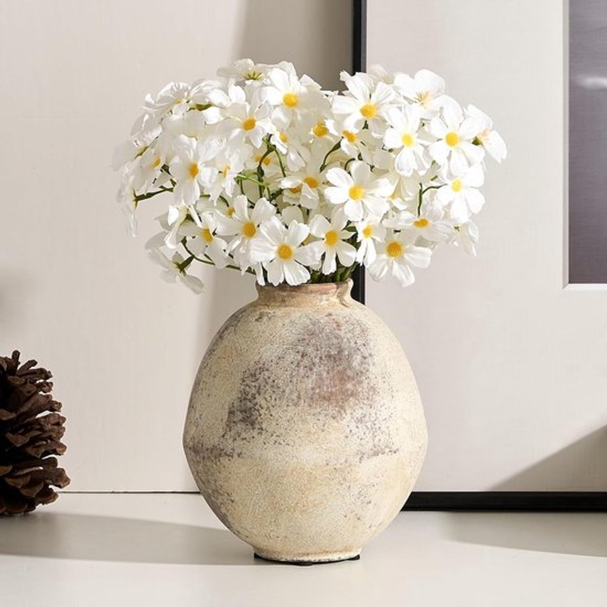 Rustieke Bloemenvase van Keramiek, 15,8 cm Schattige Boho Stijl voor Woondecoratie, Terracotta Vaas voor Woonkamer, Tafel en Plank Versiering - Natuurlijke Bruine Kleur