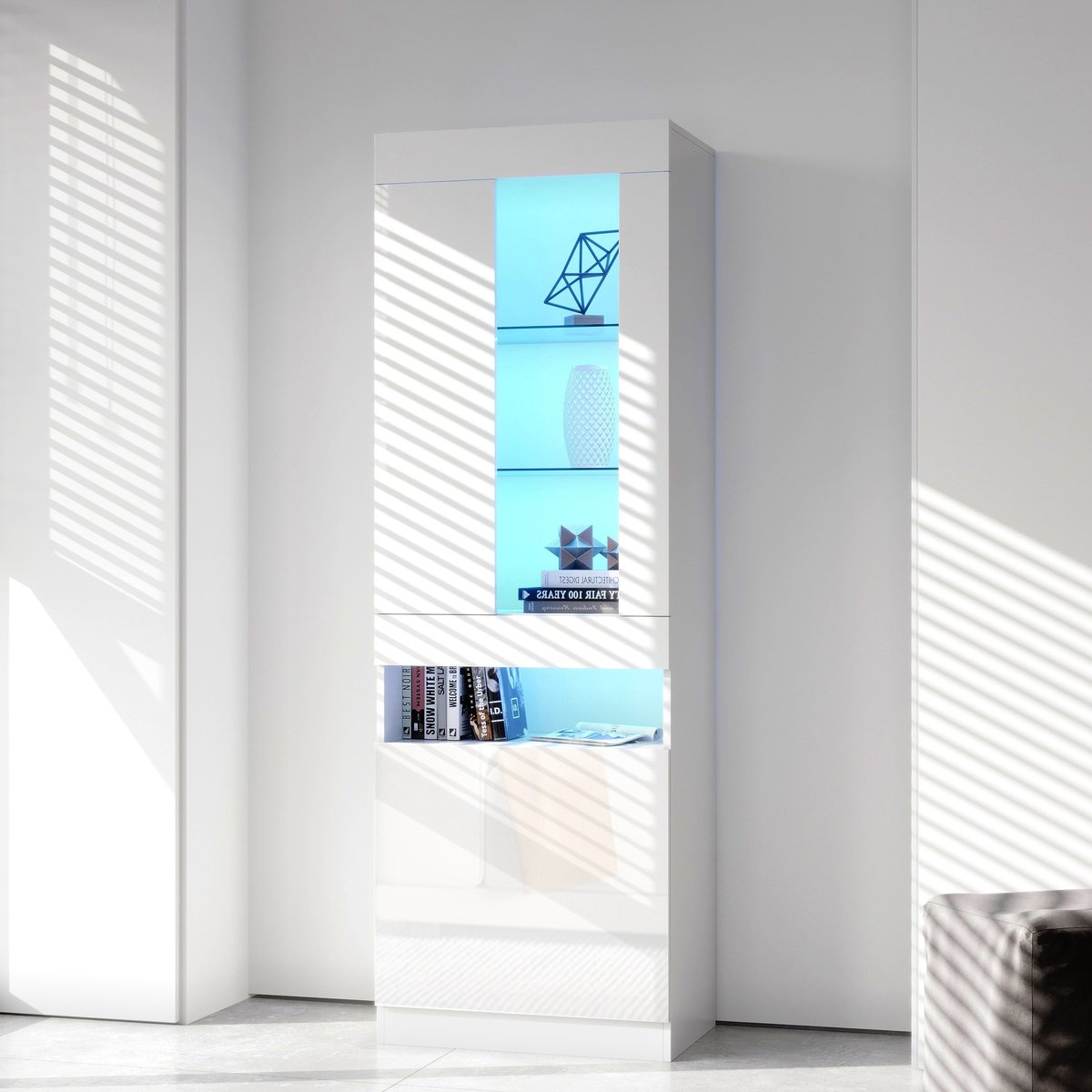 Wishdor - Vitrinekast - LED verlichting - halfopen display en gesloten opbergruimte - modern - woonkamer en kantoor - houtlook - wit - 50 x 40 x 180 cm