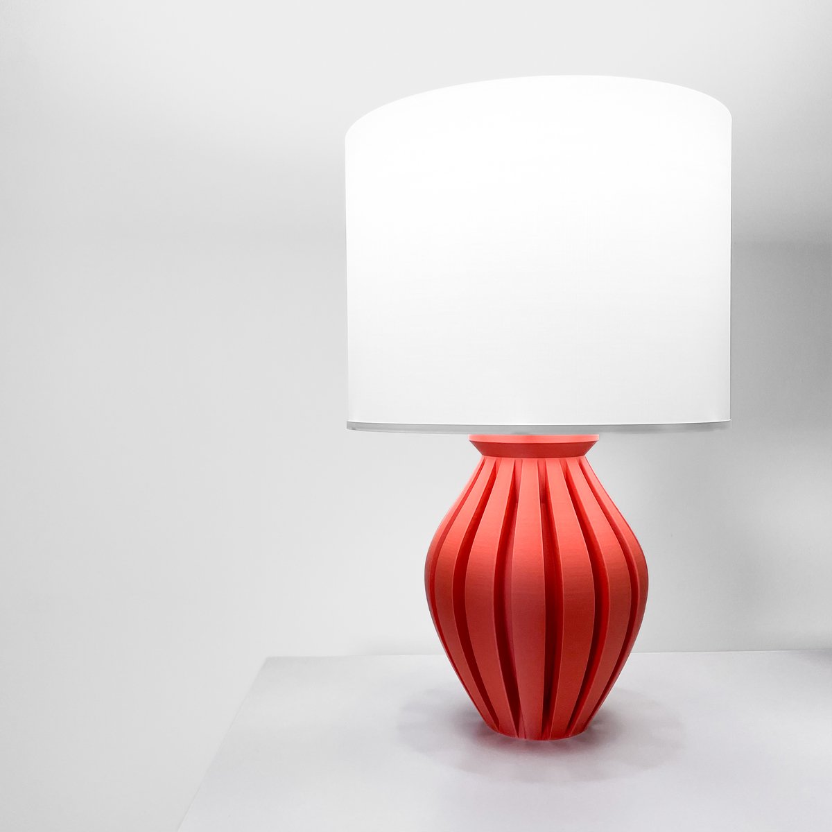 Skushy Verlichting Okomi - Moderne Designlamp voor Sfeervolle Verlichting - Sculpturale Tafellamp - Premium Woondecoratie