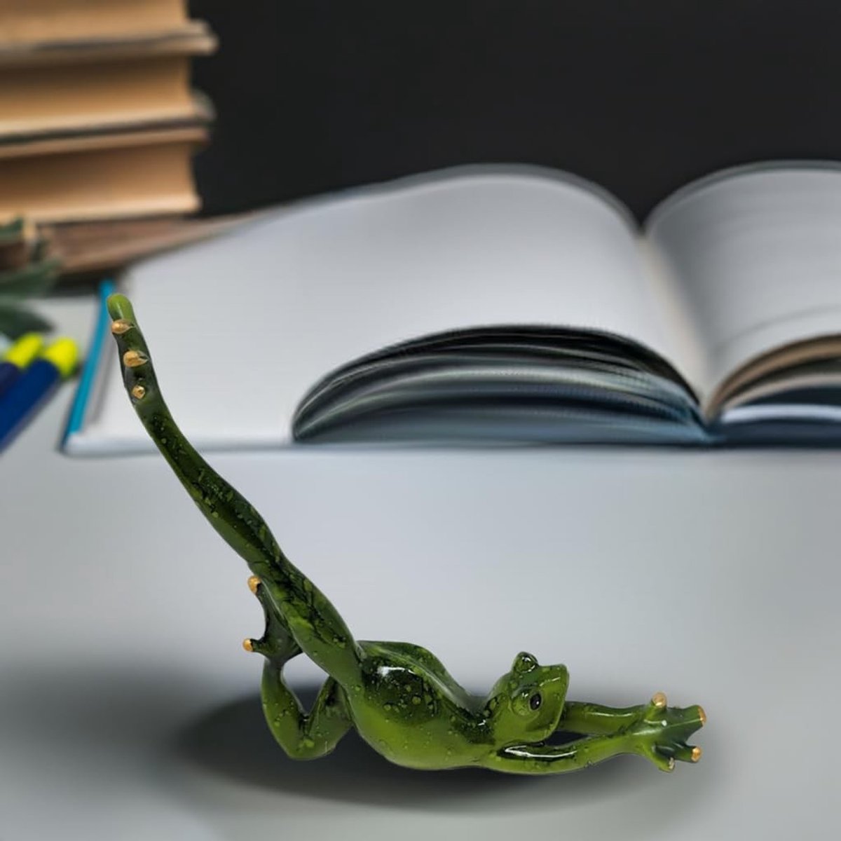 Elzusha - Decoratieve Yoga Frog Beeldje voor Thuis en Tuin