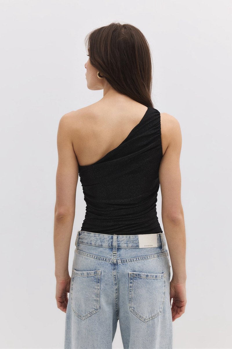 Body asymétrique à boutons-pression