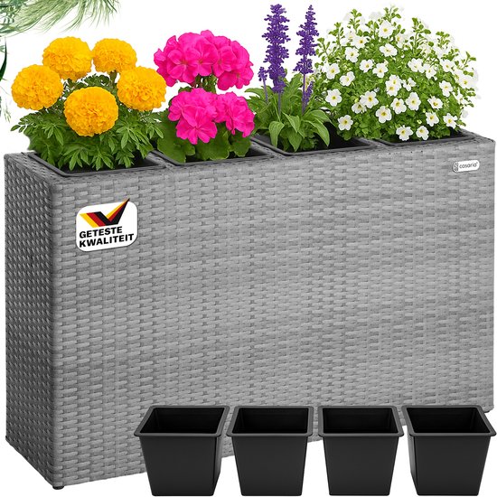 Grijze polyrattan plantenbak van casaria, gevuld met bloemen, met 4 losse binnenbakken.