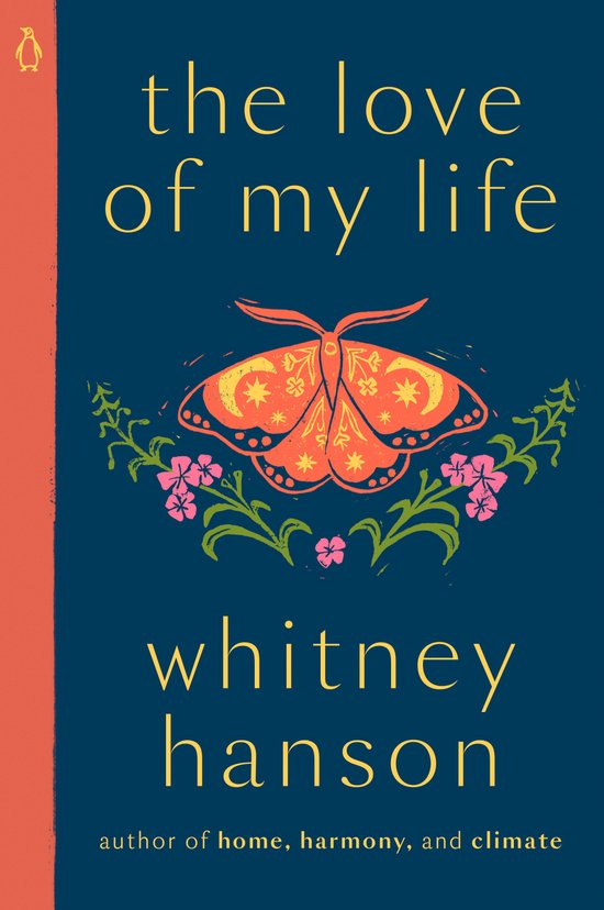 Boek "the love of my life" met een oranje mot met sterren en manen op een donkerblauwe achtergrond.